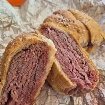 Schwabl's Restaurant - Roast beef on a kimmelweck roll - American Near Me - West Seneca, New York Schwabl's Restaurant - Roast beef on a kimmelweck roll - American Near Me - West Seneca, New York