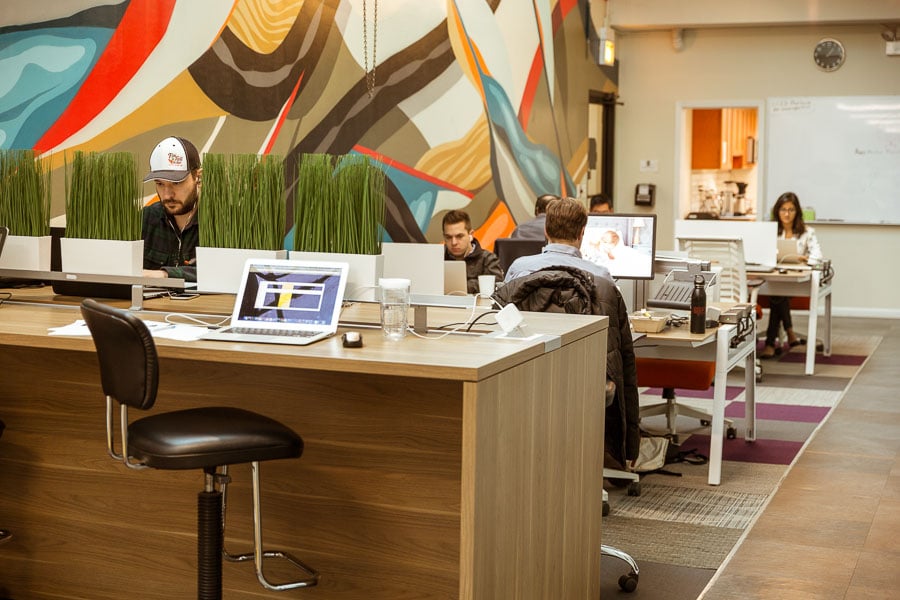 PLATFORM COWORKING RAVENSWOOD Updated October 2024 4422 N