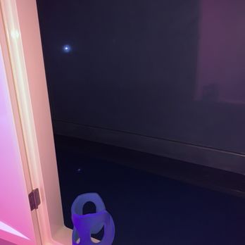Float On - Room 1, cabin style room. - Float Spa Near Me - Portland, Oregon