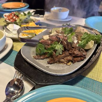 Pappasito's Cantina - Mixed fajitas - Tex-Mex Near Me - Houston, Texas Pappasito's Cantina - Mixed fajitas - Tex-Mex Near Me - Houston, Texas