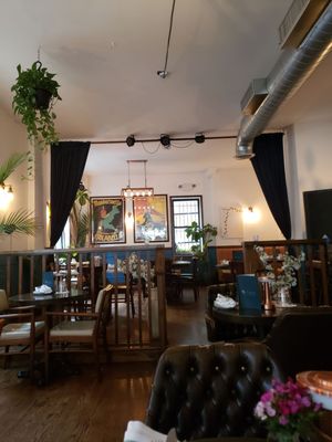 Bird In Hand by null