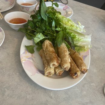 Saigon Restaurant - Egg Rolls - Vietnamese Near Me - Albuquerque, New Mexico