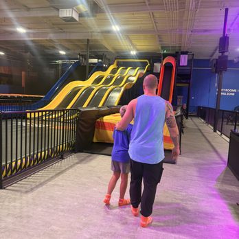 Sky Zone - Trampoline Parks Near Me - Bakersfield, California Sky Zone - Trampoline Parks Near Me - Bakersfield, California