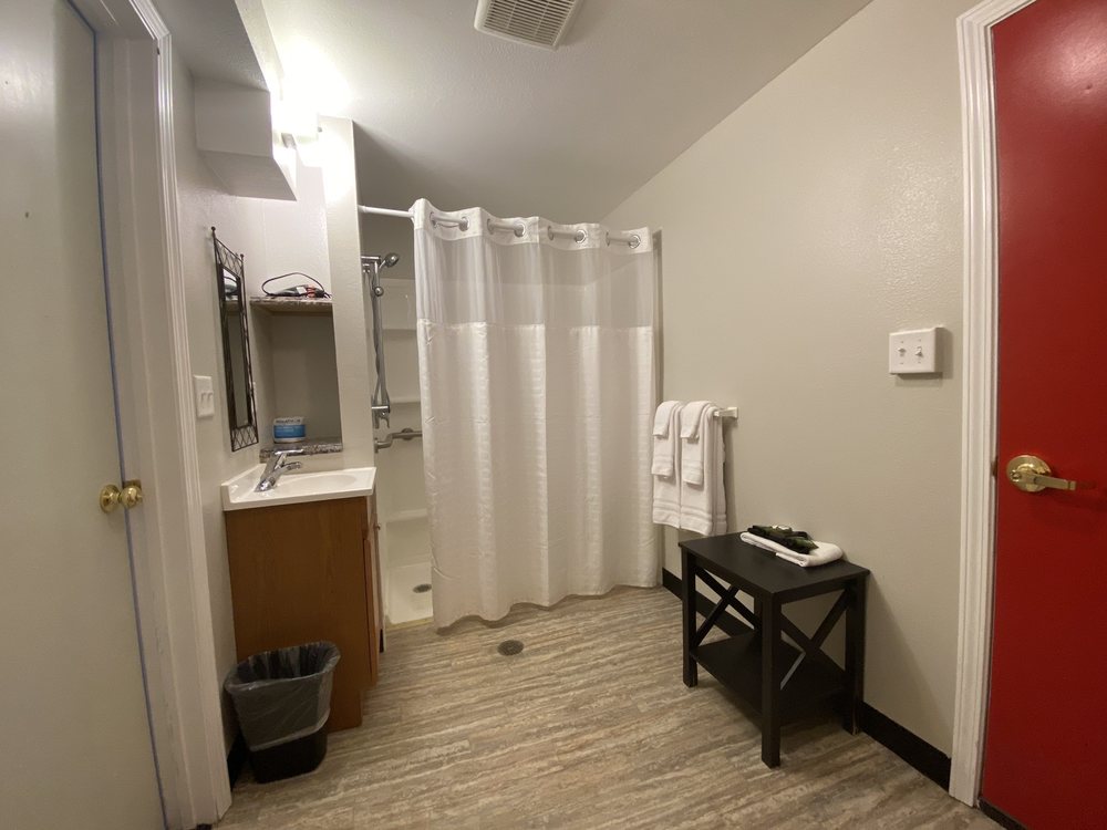 LAVA RANCH INN MOTEL & CAMPGROUND Updated August 2024 14 Photos 9611 US Hwy 30, Lava Hot