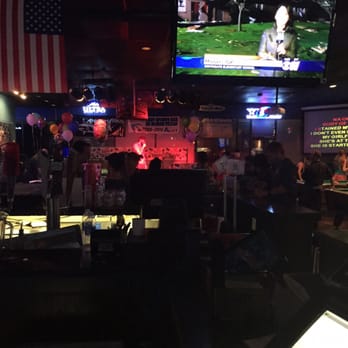 Sharky's Bar & Grill - Watching the 'boys, celebrating Virgo (not to be confused with Virgins) birthdays.....great fun!!!! - Pool Halls Near Me - Dallas, Texas Sharky's Bar & Grill - Watching the 'boys, celebrating Virgo (not to be confused with Virgins) birthdays.....great fun!!!! - Pool Halls Near Me - Dallas, Texas