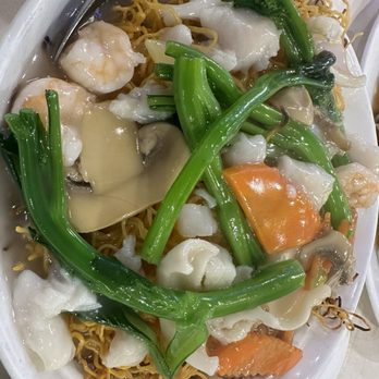Golden Soup Restaurant - Seafood Chow Mein - Seafood Near Me - San Gabriel, California Golden Soup Restaurant - Seafood Chow Mein - Seafood Near Me - San Gabriel, California