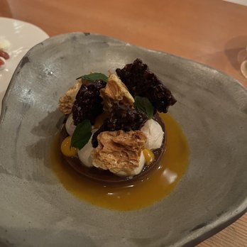 Pluvio restaurant - Dessert with chocolate and caramel - Canadian (New) Near Me - Ucluelet, British Columbia