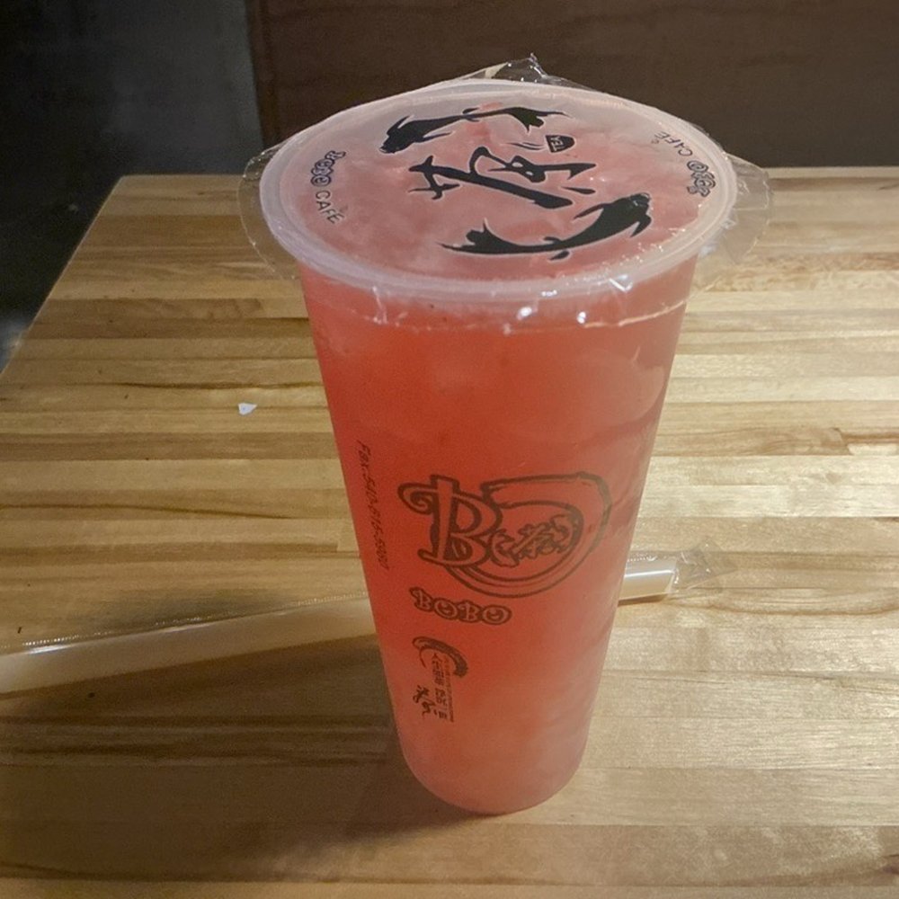 BoBo Café - Fruit tea with guava and chia - Bubble Tea Near Me - Harrisonburg, Virginia