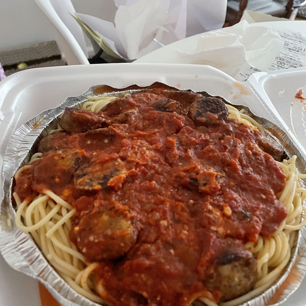 Villagio Pizza - "Pound of Spaghetti." Comes with Italian sausage, homemade sauce, fresh grated parmasan and garlic bread. Delish. - Pizza Near Me - Philadelphia, Pennsylvania Villagio Pizza - "Pound of Spaghetti." Comes with Italian sausage, homemade sauce, fresh grated parmasan and garlic bread. Delish. - Pizza Near Me - Philadelphia, Pennsylvania