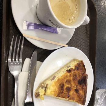 Les Caprices de Charlotte - Quiche and americano - Bakeries Near Me - Paris, 75
