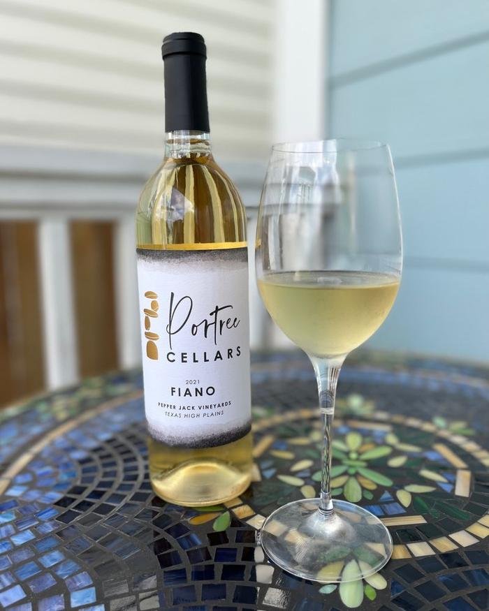 Portree Cellars Logo