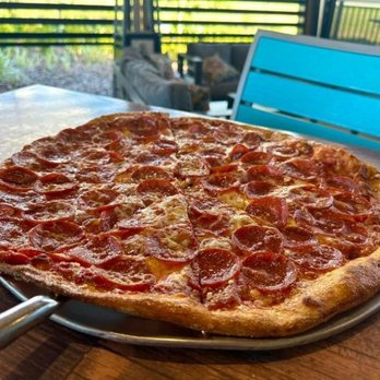 Mellow Mushroom Durbin Park - Pizza Near Me - St. Johns, Florida