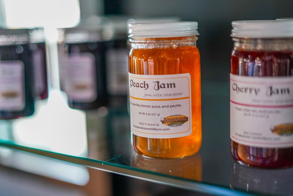 Persimmon Hill Farm And Bakery Logo