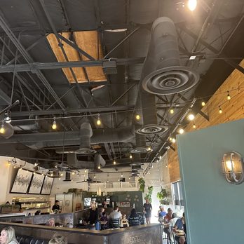 Perfect Pear Bistro - Inside - New American Near Me - Tempe, Arizona