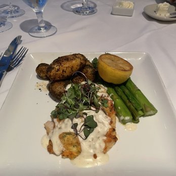 Marina Jack Yacht Basin - Potato Crusted Grouper with baby Yukon potatoes and asparagus - Marinas Near Me - Sarasota, Florida Marina Jack Yacht Basin - Potato Crusted Grouper with baby Yukon potatoes and asparagus - Marinas Near Me - Sarasota, Florida