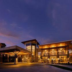 WesleyLife - Edgewater at night!
