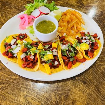 Los 3 Mexicanos Mexican Bar & Grill - Tex-Mex Near Me - Willis, Texas Los 3 Mexicanos Mexican Bar & Grill - Tex-Mex Near Me - Willis, Texas