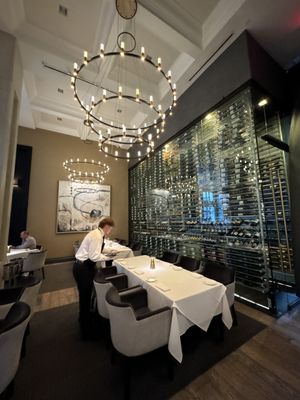 Ponte Modern American by null