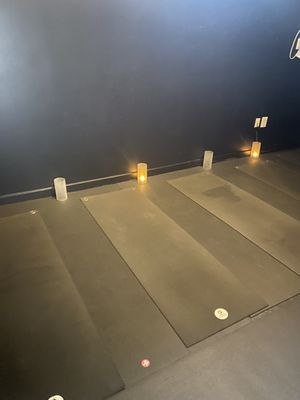 Y7 Studio Silver Lake by null