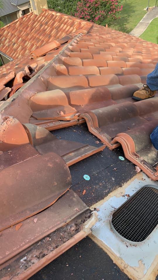 Slide of Mammoth Contracting - Round Rock