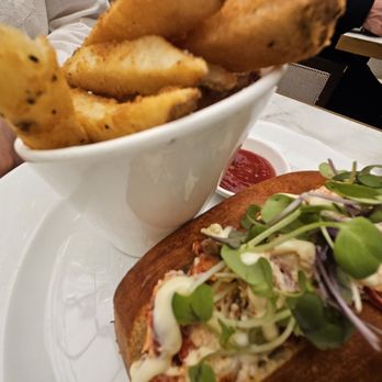 Grana - Lobster Role - Italian Near Me - Boston, Massachusetts