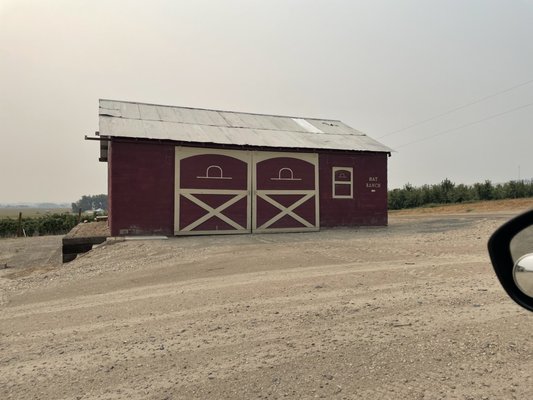 Hat Ranch Winery by null