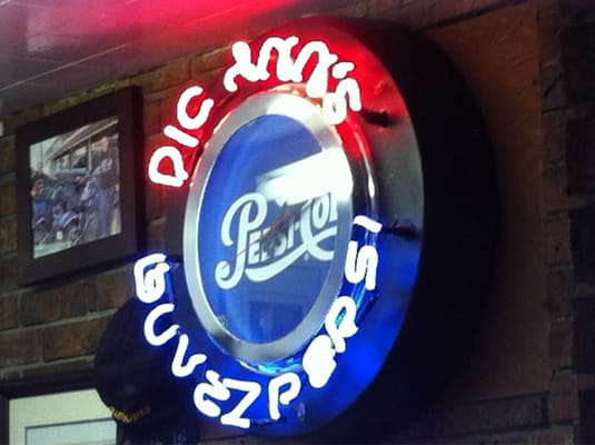 Dic Ann's Hamburgers by null