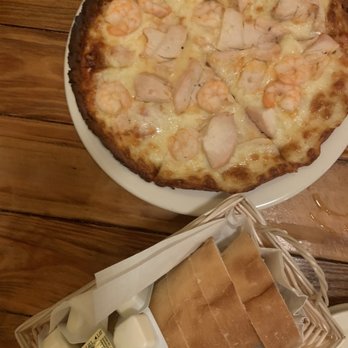 Bambinos Cafe on Battlefield - Chicken, Ham & Shrimp pizza - Italian Near Me - Springfield, Missouri Bambinos Cafe on Battlefield - Chicken, Ham & Shrimp pizza - Italian Near Me - Springfield, Missouri