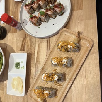 Yellowtail Sushi & Ramen - ET'S Crunch - Sushi Bars Near Me - Pearland, Texas Yellowtail Sushi & Ramen - ET'S Crunch - Sushi Bars Near Me - Pearland, Texas