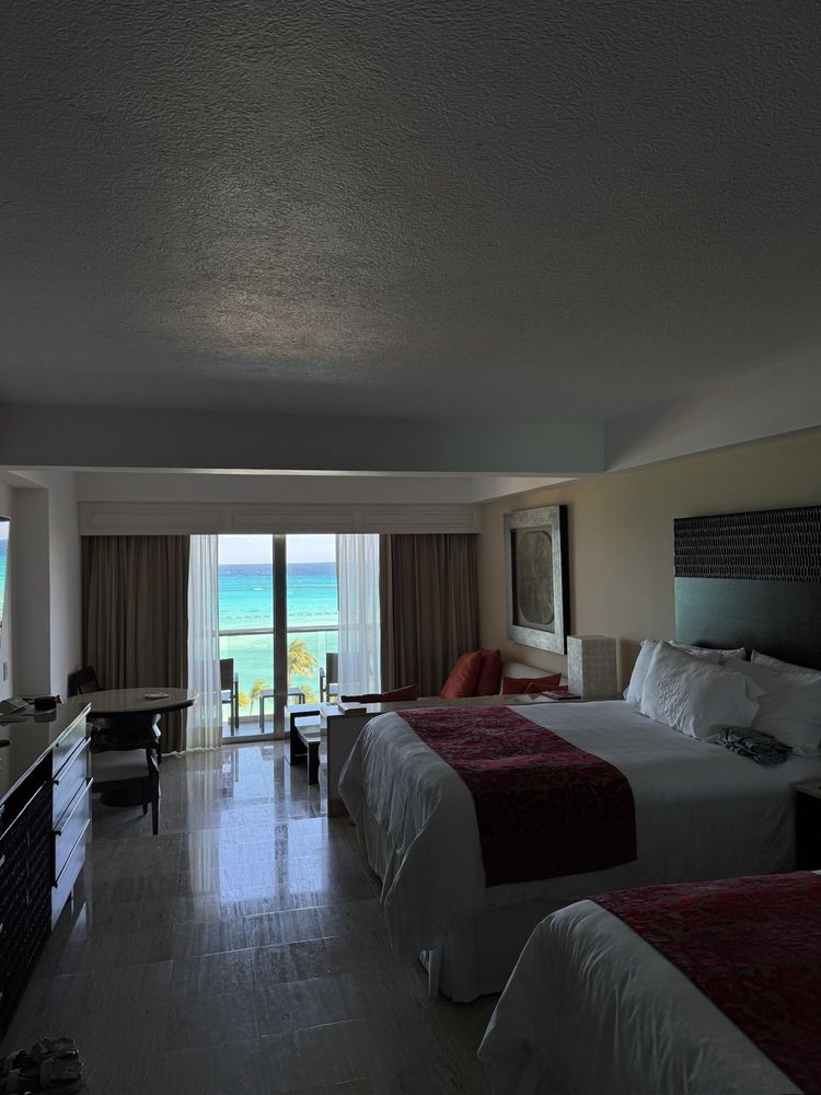 Grand Fiesta Americana