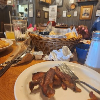 Cracker Barrel Old Country Store - Burnt bacon - American Near Me - Richmond, Virginia Cracker Barrel Old Country Store - Burnt bacon - American Near Me - Richmond, Virginia