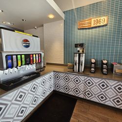 Habit Burger & Grill - Drink Area