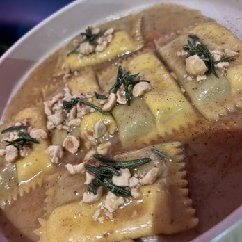Dario - Doppio Ravioli - Italian Near Me - Minneapolis, Minnesota