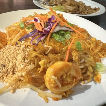 Pacific Rim Thai Kitchen - Shrimp Pad Thai - Thai Near Me - Lawndale, California Pacific Rim Thai Kitchen - Shrimp Pad Thai - Thai Near Me - Lawndale, California