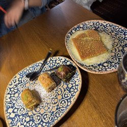 Mezze1 - Baklava and knafé dessert