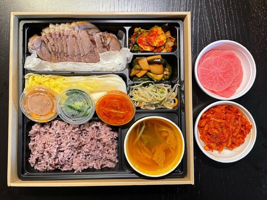 Jang Tuh Bossam by null