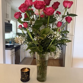 Van Nuys Flowers - Florists Near Me - Van Nuys, California Van Nuys Flowers - Florists Near Me - Van Nuys, California