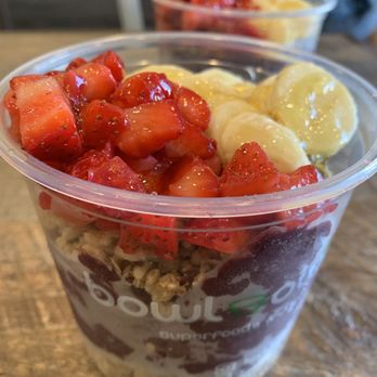 Bowlology - San Clemente - Regular size - Juice Bars & Smoothies Near Me - San Clemente, California Bowlology - San Clemente - Regular size - Juice Bars & Smoothies Near Me - San Clemente, California