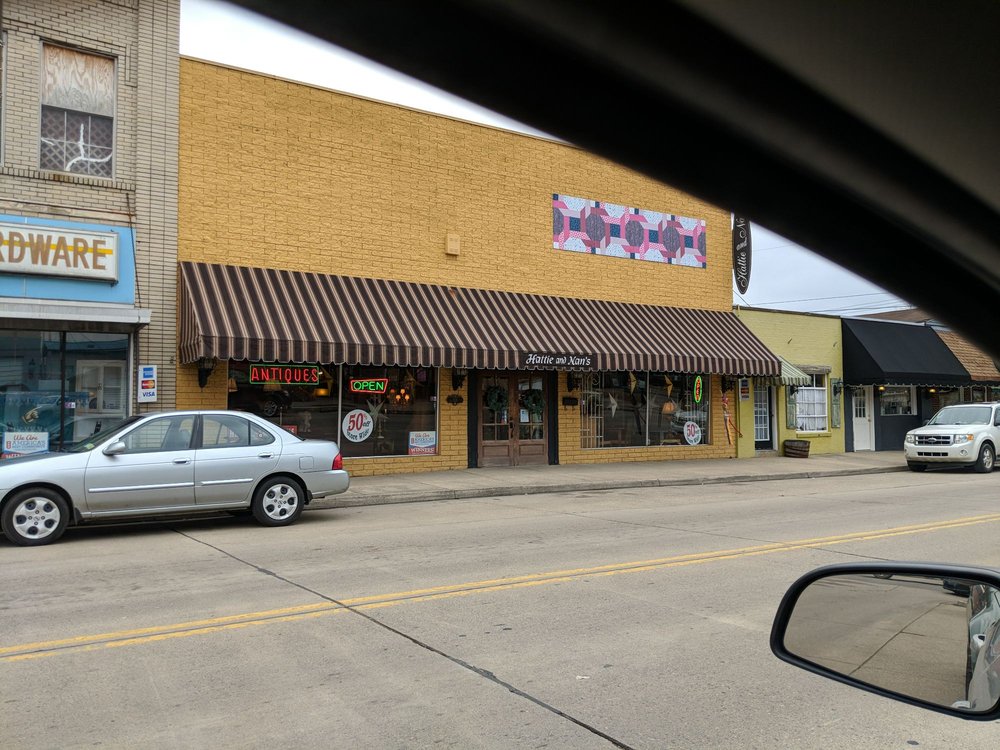 HATTIE AND NAN’S ANTIQUES Updated October 2024 521 14th St W