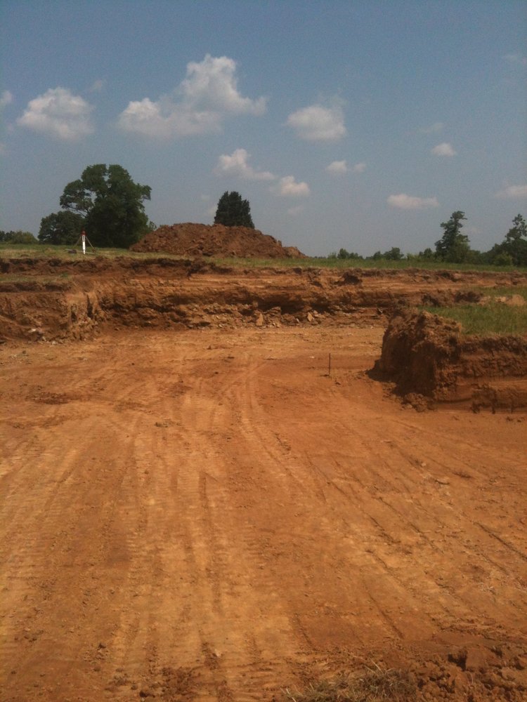 Bulldogging Excavating - septic in Winchester, KY