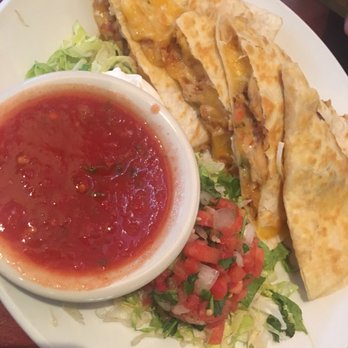 Cheddar's Scratch Kitchen - Chicken fajita quesadilla - Comfort Food Near Me - Clarksville, Indiana