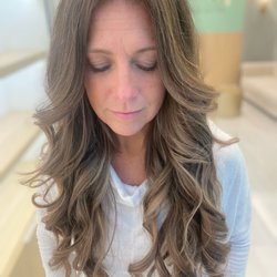 Blossom & Bloom Salon