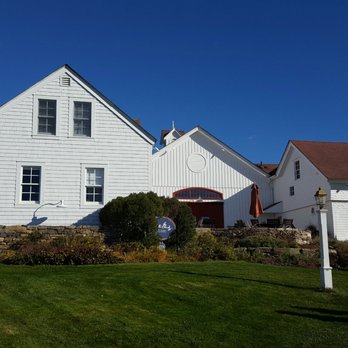 Jonathan Edwards Winery - Wineries Near Me - North Stonington, Connecticut
