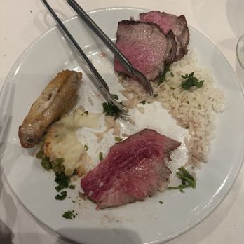 Chama Gaúcha - Houston - Undercooked steak, flavorless chicken wing, Filet Mignon, Mashed Potato's, white rice - Brazilian Near Me - Houston, Texas