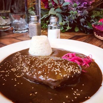 Casa Luna - Mole de Pollo - Mexican Near Me - Tlaquepaque, JAL