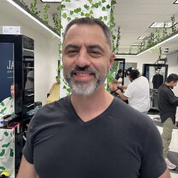 Atypical Mens Grooming: Revolutionary Tips for a Bold Look