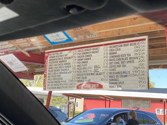 Mac's Drive-In by null
