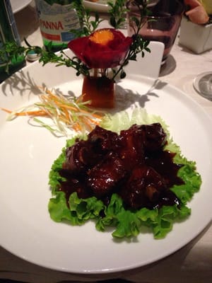 Bon Wei by null