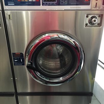 Bubbles Laundromat - Double loader - Laundromat Near Me - Queens, New York