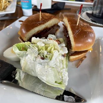 Rail Craft Kitchen & Bar - Bootlegger Burger - Bars Near Me - Dublin, Ohio Rail Craft Kitchen & Bar - Bootlegger Burger - Bars Near Me - Dublin, Ohio